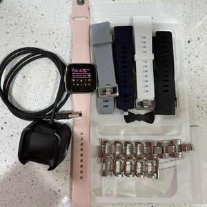 Fitbit Versa Fitness tracker